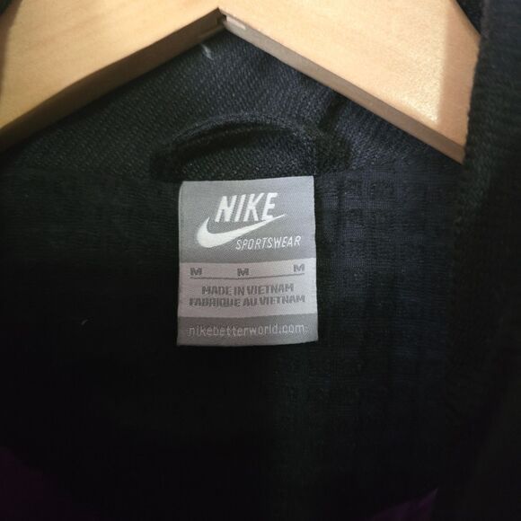 Nike Women's Size Medium Black/ Purple Performance Jacket Shell Rain Coat Zip Up - Picture 3 of 14